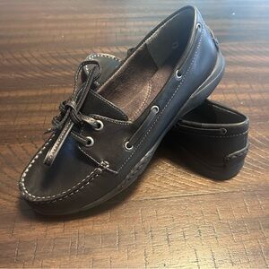 Woman’s Aerosoles Volocity Black Leather Loafer Boat Shoes w/ Size 6M